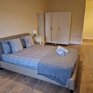 Affordable In Shared Flat, Bridge Séjour chez l'habitant Londres